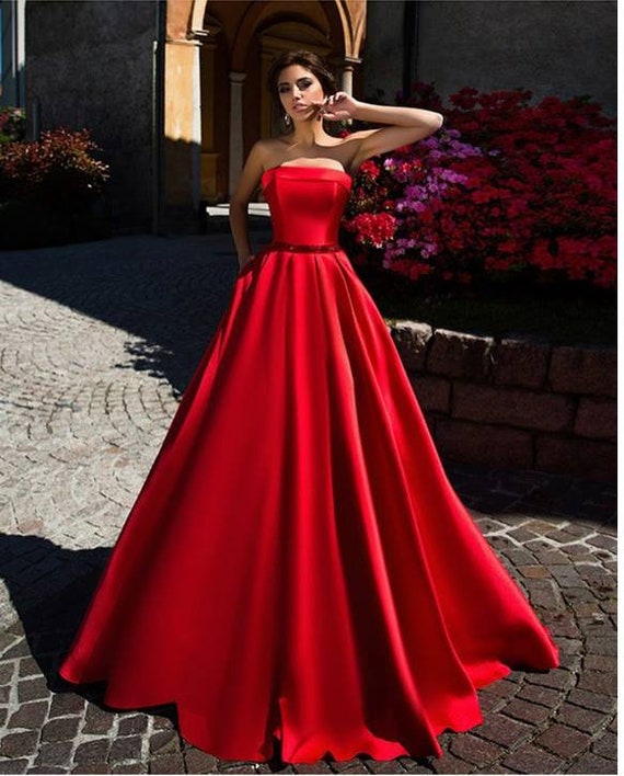 Vestido rojo satén largo new arrivals