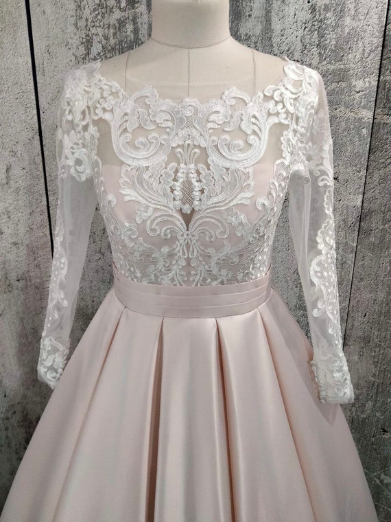 Elegant Wedding Gown, Luxury Bridal Gown, Long Sleeves Wedding Dress, Boho Bridal  Dress - Etsy
