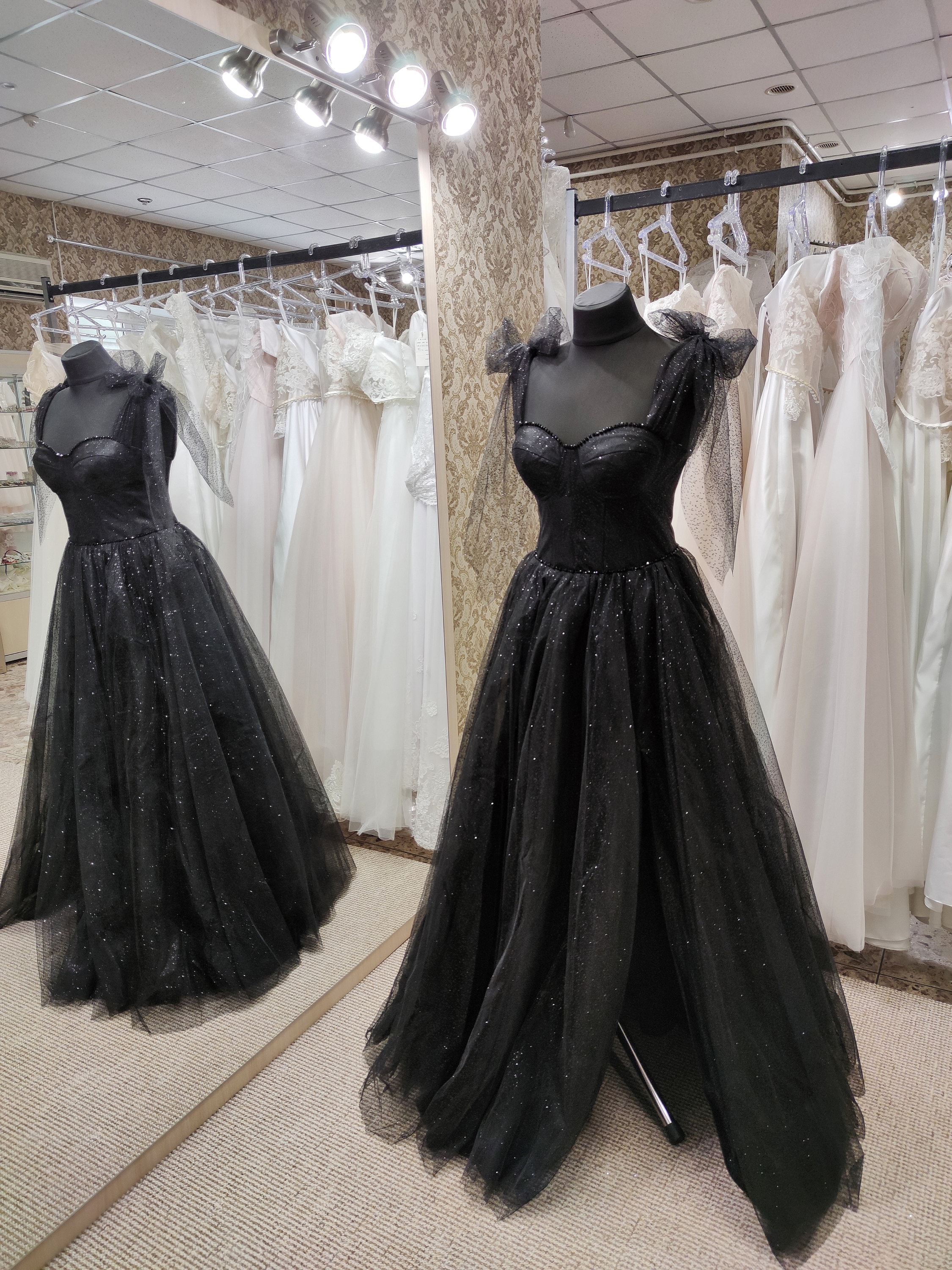 green emerald velvet dress Glamorous Long Black Off-The-Shoulder Lace Split Evening Dress with Slit main image 1