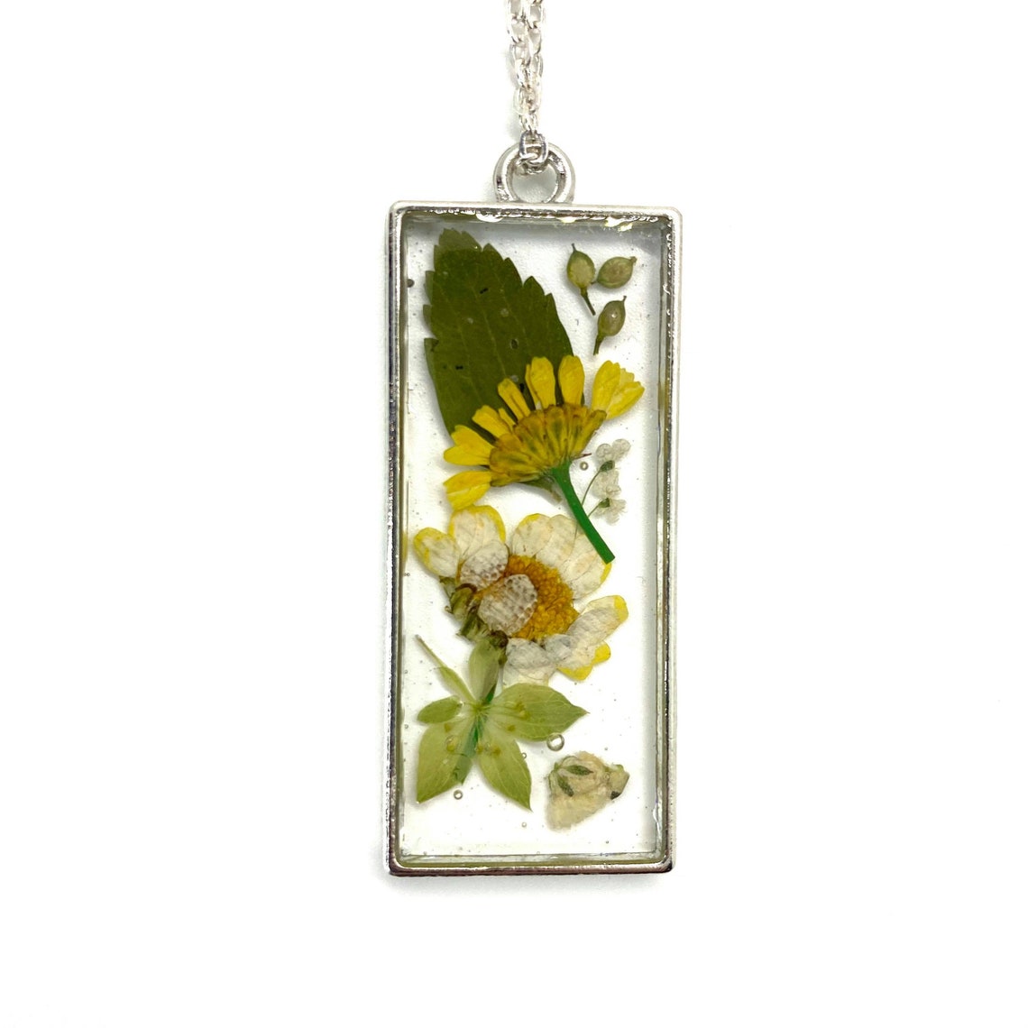 Real Flower Resin Necklace Resin Necklace Flower Necklace Etsy