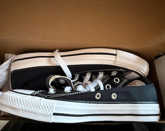 Unisex Converse 23.5 Black Tennis!!