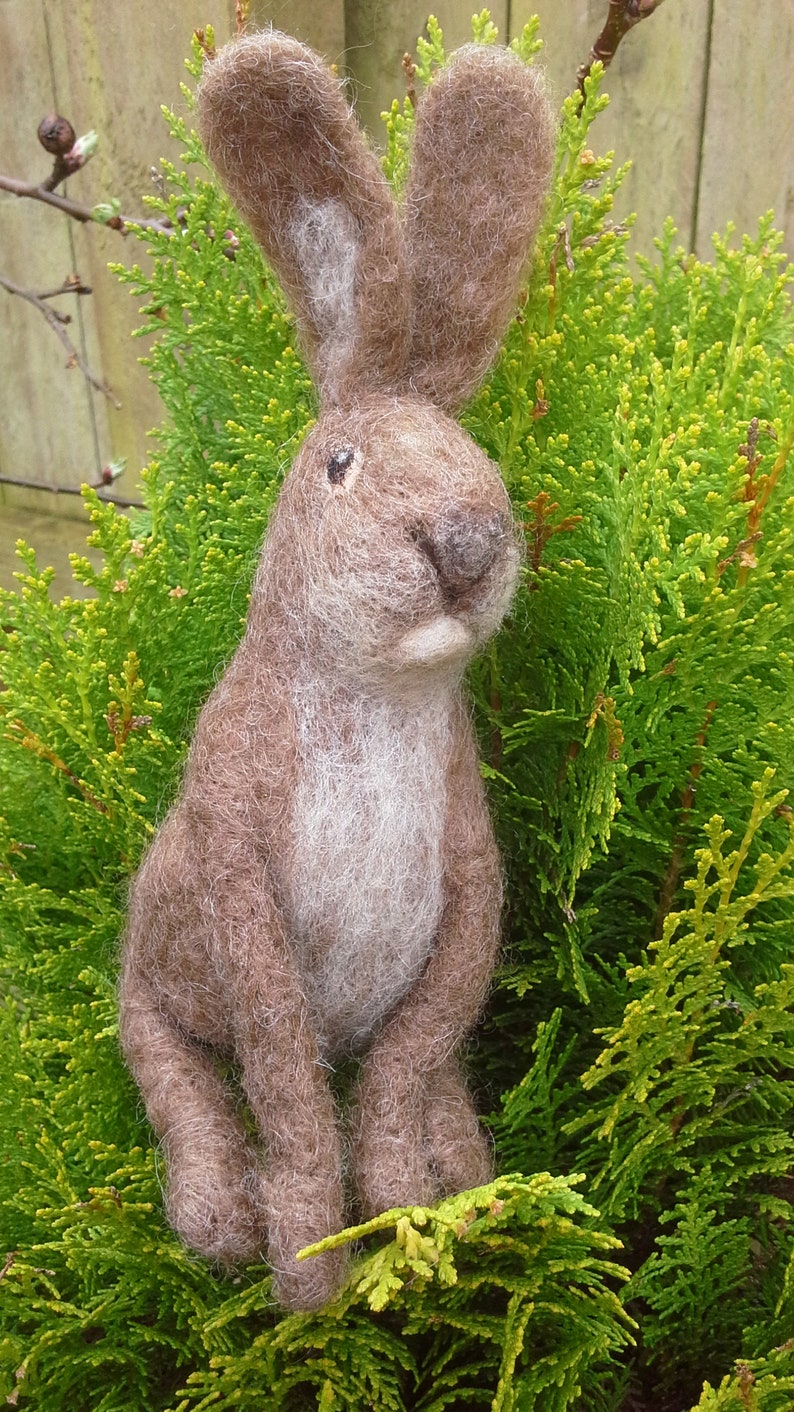 Needle felted sitting hare