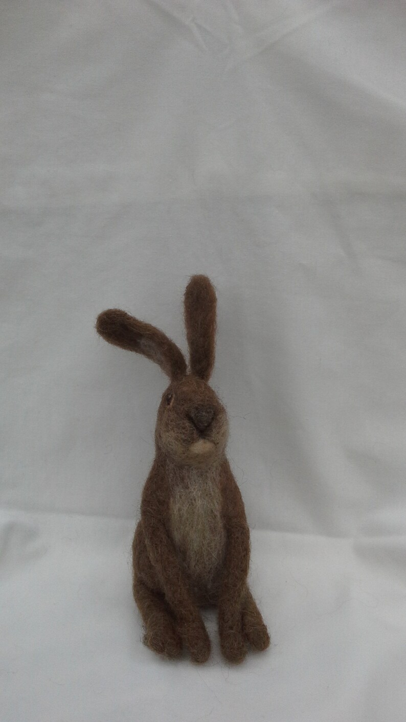 Needle felted sitting hare