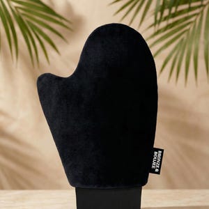 All-Natural Self Tanning Kit | Mousse, Powder, Mitt & Brush image 2
