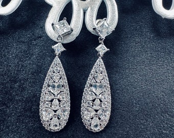 Stunning Crystal Bridal Chandelier Earrings Crystal Earrings Drop Crystal Earrings Bridal Jewellery Silver Bridal Earrings