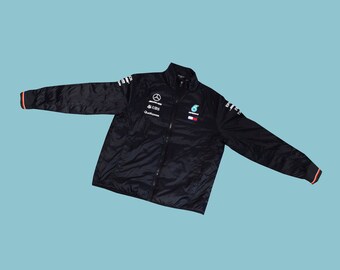 Mercedes-benz AMG Petronas F1 Team 