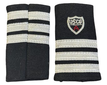 US Coast Guard Auxiliary District Directorate Officer Shoulder Boards