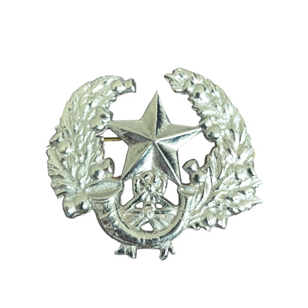 The Cameronians Scottish Rifles Cap/Hat  Badge