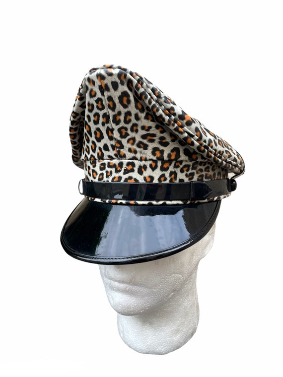 Cheetah Print Leather Brim Cap Top Headwear Leopard Print Cap w/ Textured Leather Bill  main image 2