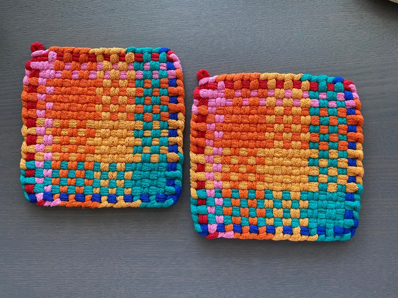 Handmade Loomed Potholder Set 2\u2013 Artisan Gift \u2013 Spring Summer Colorful Kitchen D\u00e9cor \u2013Thick Cotton Oven Mitts Trivet Hot Pads