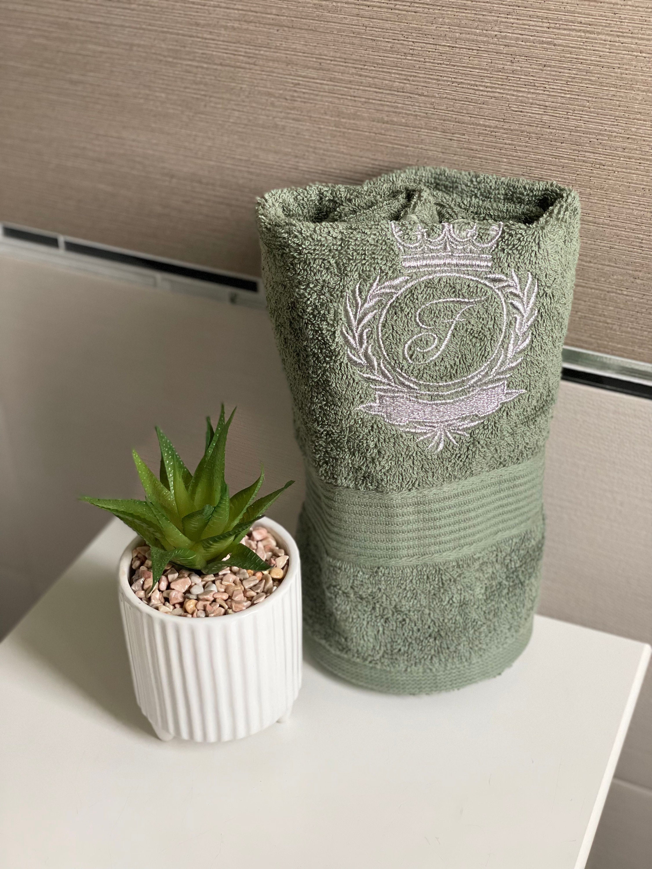 Sage Green Elegant Floral Kitchen Towels 2 Pack Dish Towels for Kitchen,  Watercolor Golden Sage Green Flowers Absorbent Microfiber Hand Towels for
