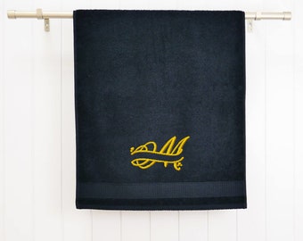 Black monogrammed Bath towel set with logo or initials / Towel embroidery / Personalized letter