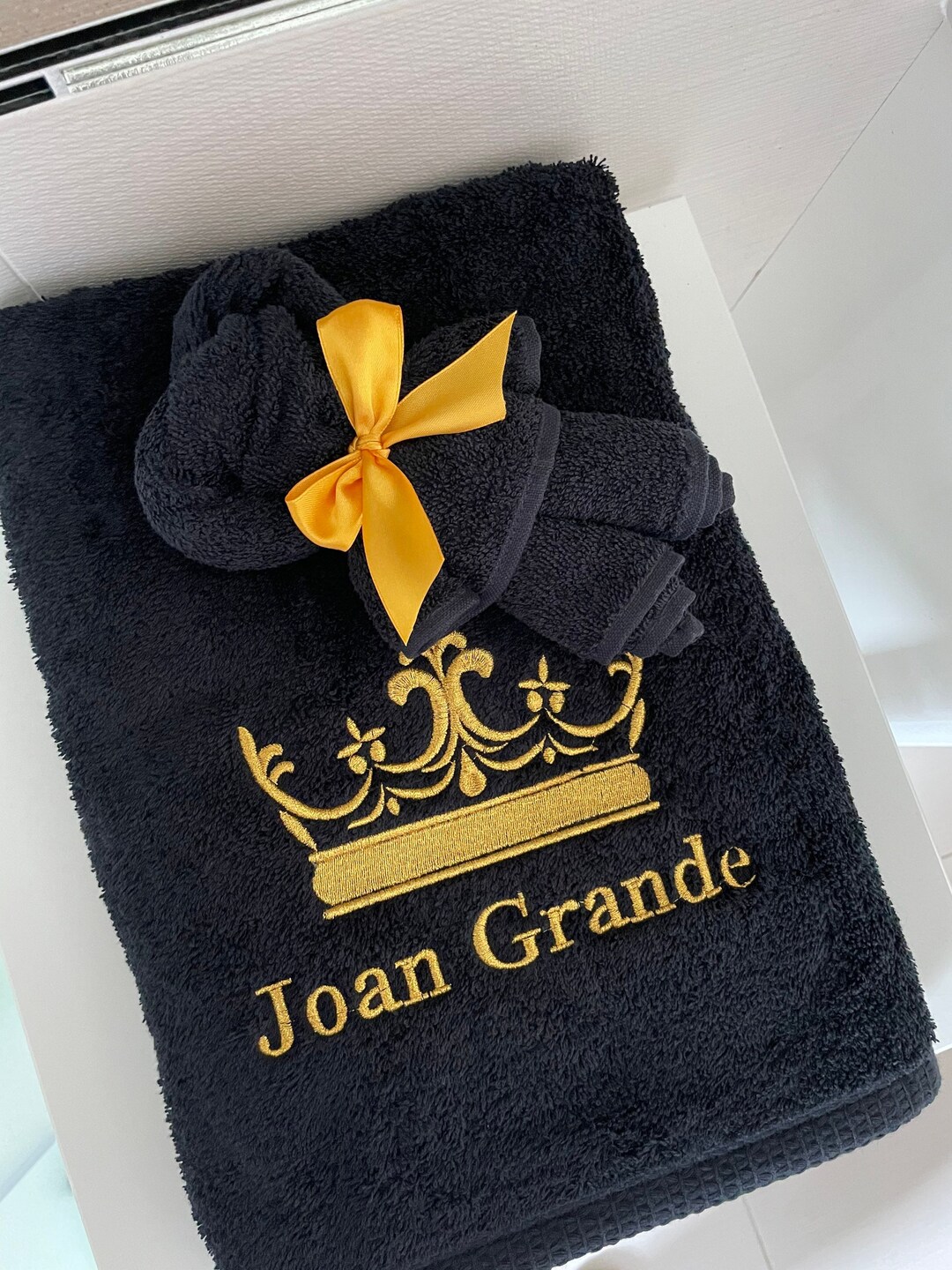 Custom Bath Towel Set Luxury Monogrammed Gold Personalized Embroidery