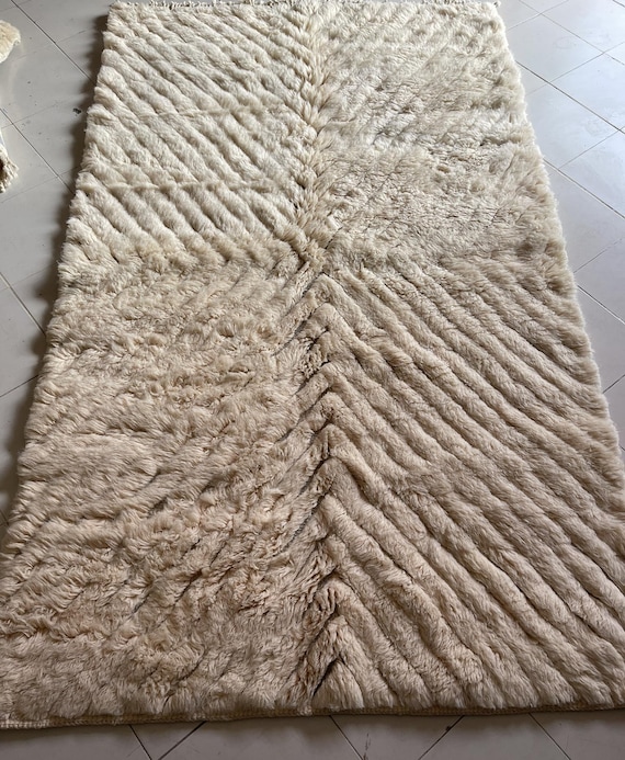 Extra Custom moroccan rug, Berber shag rug, hand made rug, off white rug, morrocan rug, Shag rug, Geometric Sheepskin rug, Berber rug