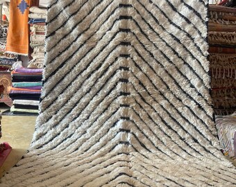 モロッコラグ 6.5x9.8 フィート、本物のハンドメイドベルベルウール