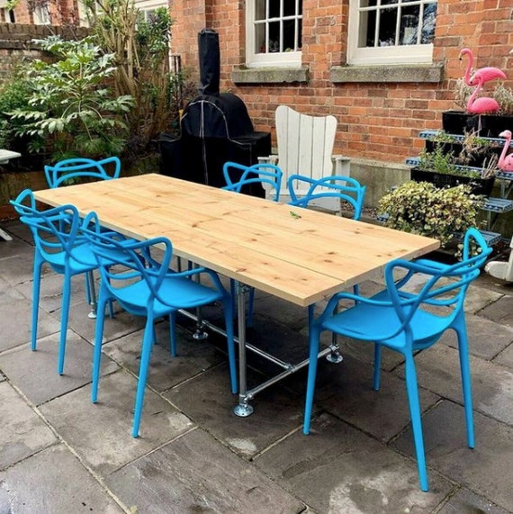 Metal outdoor restaurant tables outlet