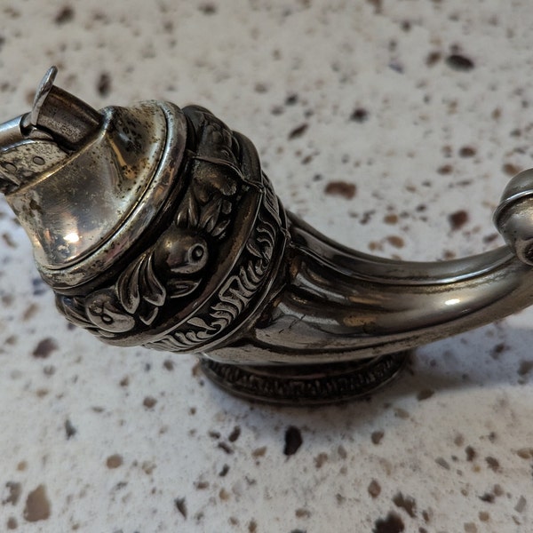 Vintage Evans Cornucopia Silverplated Table Lighter