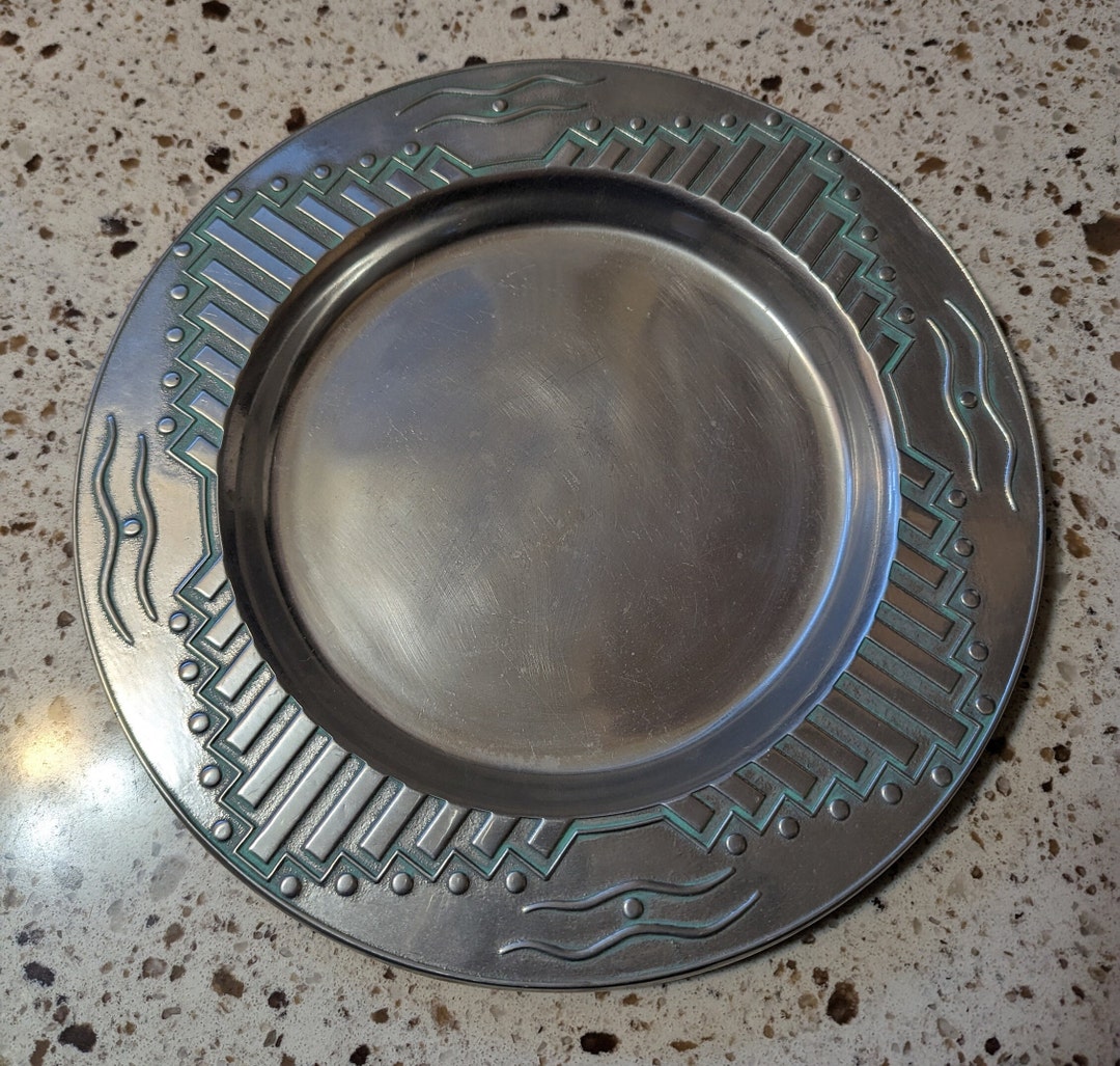 Vintage the Wilton Co zia Round Tray Etsy