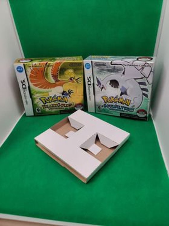 Pokemon Heart Gold & Soul Silver set Nintendo DS with pokewalker