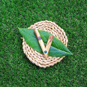 Minimalist Thin PALO SANTO Kuripe | With Aya Wood Piece + Turquoise | Eco-Conscious & Pocket-Sized | Crafted in the Sacred Valley - Cusco