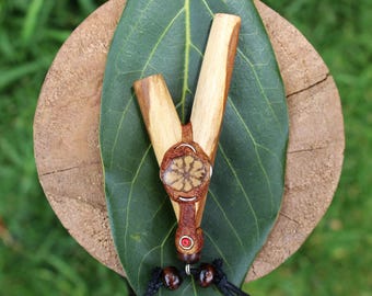 KURIPE NECKLACE made of Palo Santo with an Aya Vine Piece and a Peruvian Turquoise cabochon