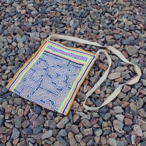 Kené Pattern Shipibo Medicine Tote Bag | Sacred Shipibo Geometry | Hand-Embroidered with Healing Icaros by Shipibo Women from Pucallpa-Peru