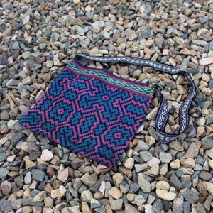Kené Pattern Shipibo Medicine Tote Bag | Sacred Shipibo Geometry | Hand-Embroidered with Healing Icaros by Shipibo Women from Pucallpa-Peru