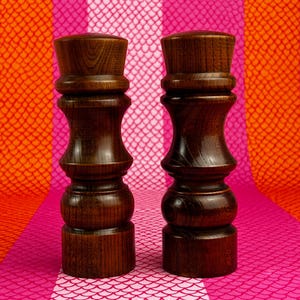 Mid Century Wooden Salt and Pepper Shakers Set / Made in Japan