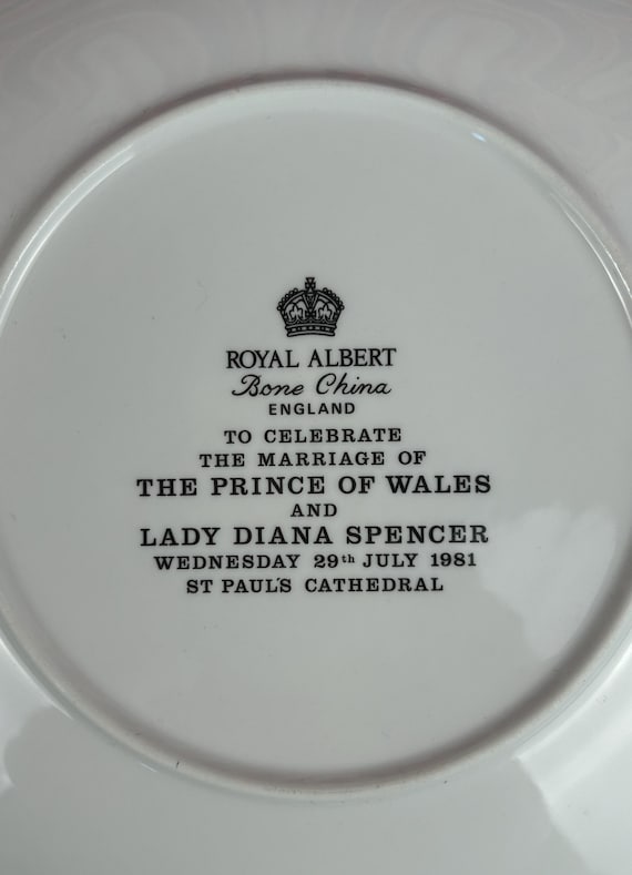 ロイヤルアルバート チャールズ＆ダイアナ妃 ウェディングプレート（2