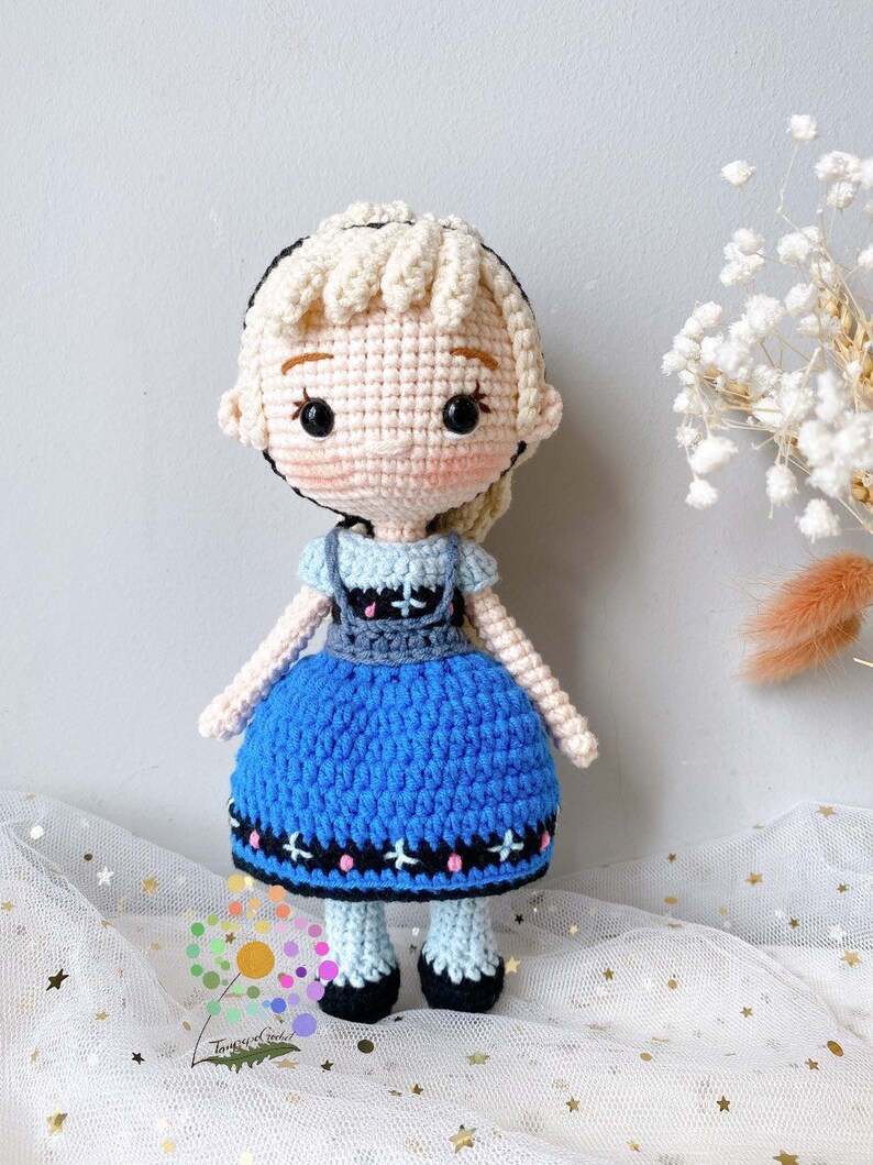Amigurumi Anna och Elsa Prinsessa Virkad prinsessdocka, handgjorda prinsessdockor, handgjord prinsessdocka bild 4