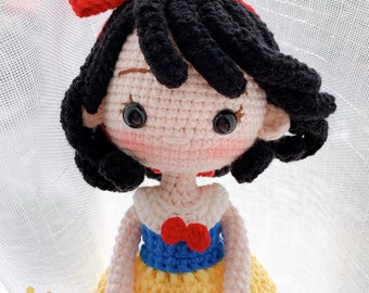 Princess Snow, Princess Dolls,Amigurumi Princess doll,Crochet Princess doll,handmade dolls,handmade princess doll