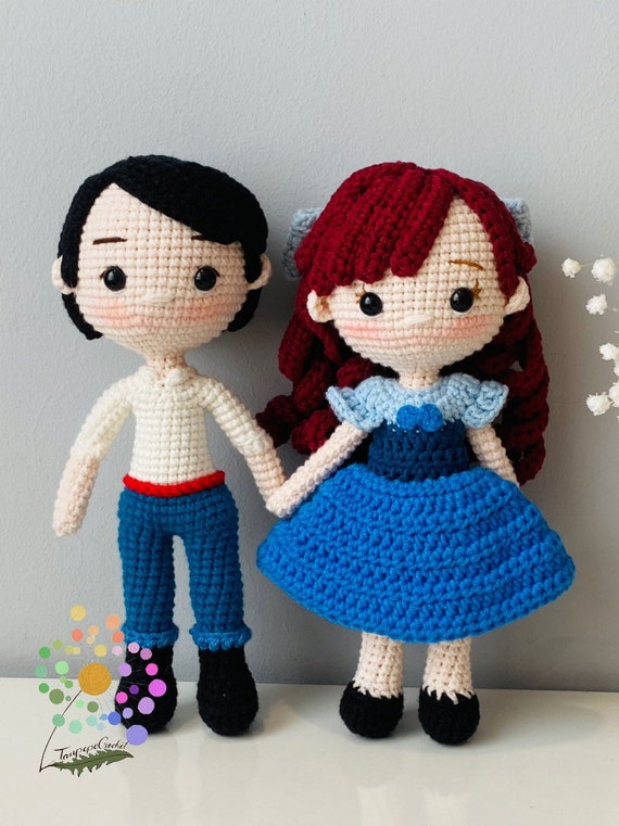 Bambola Amigurumi Eric, bambola Eric all'uncinetto, bambole fatte