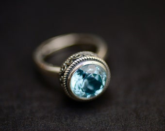 Natural Faceted Sky Blue Topaz Ring: Sterling Silver Adjustable Statement Ring