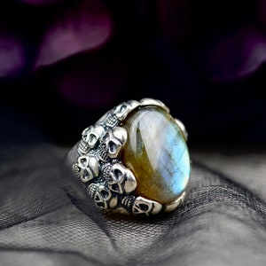 Bertha Skull Labradorite Ring Bertha Skull Labradorite Ring