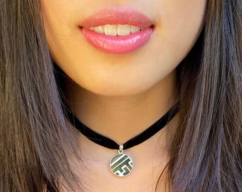 Teenage Girl Gifts of Black Velvet Choker with Bold Black White Sterling Silver China Pendant, Chic Teen Daughter Gift for Her Birthday