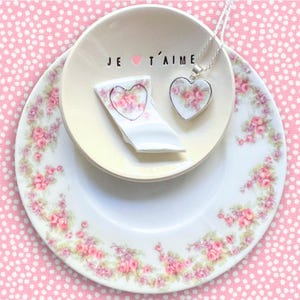 Small Heart China Necklace upcycled with French Limoges Porcelain, Romantic 18th Anniversary Gift, Sterling Silver Rose Broken China Jewelry