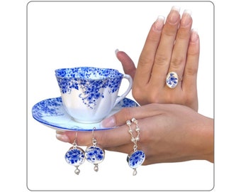vintage Shelley Dainty bleu fine porcelaine service à thé pour un et bijoux cassés assortis en porcelaine, cadeau unique du 20e anniversaire de la Chine pour femme