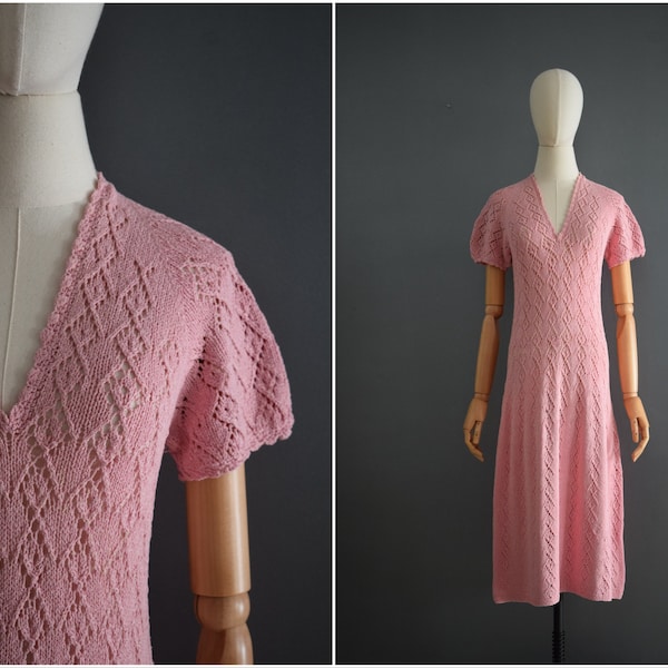 Vintage 1940s Pink Hand Knit Dress | 40s Blossom Pink V-Neck Knit Midi Dress | Pastel Pink Pointelle Knit Dress | S-M