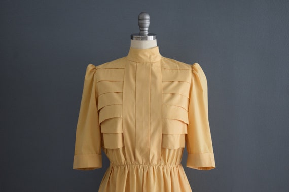 Vintage 1960's Mock Neck Dress with Puff Shoulder… - image 3