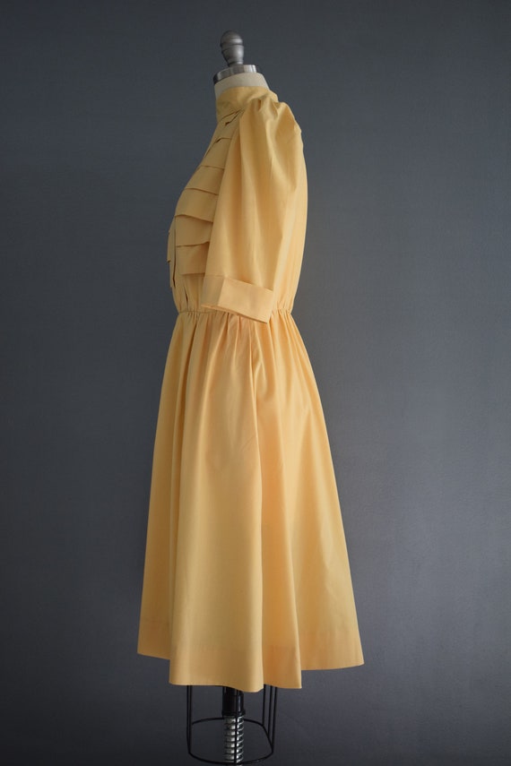Vintage 1960's Mock Neck Dress with Puff Shoulder… - image 4