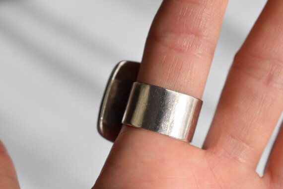 Vintage Modernist Sterling Silver Ring | Large Ch… - image 3