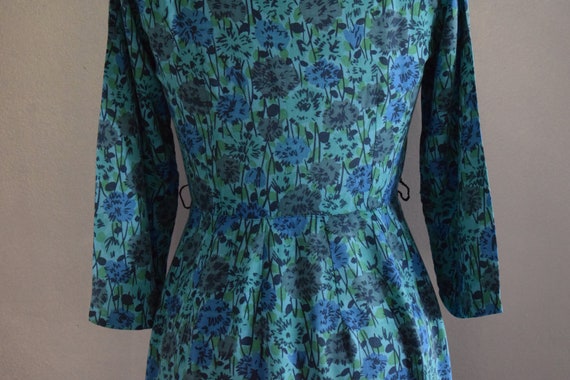 Vintage 1950s Floral Print Dress | 50s Shirtwaist… - image 8
