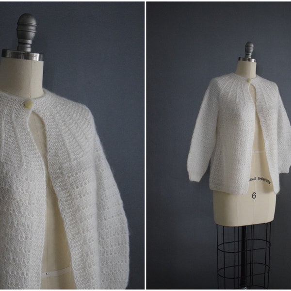 Vintage 1960s White Fuzzy Knit Cardigan | 60s Off White Button Front Closure Cardigan sweater | Open Front Knit Cardigan | XXS-XS