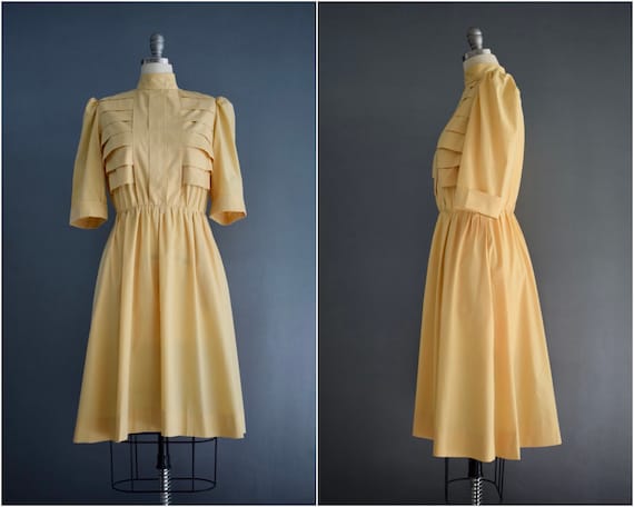 Vintage 1960's Mock Neck Dress with Puff Shoulder… - image 1