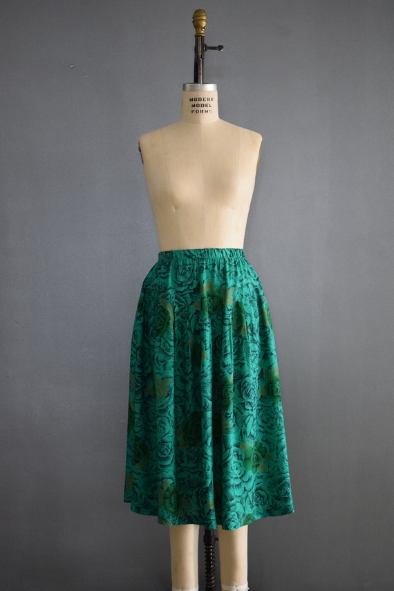 Green midi skirt 1970 deals