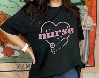 Regalo de camiseta de enfermera - Camiseta para nuevas enfermeras, RN, NP, Regalo de estudiante de enfermería - Camiseta de graduación de la escuela de enfermería Regalo para enfermera femenina para ella