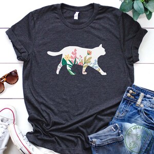Camisa de flor, camisa de jardim e gato, camisa de flores silvestres, presente de flor, design floral, flor fofa, presente de amante de flores