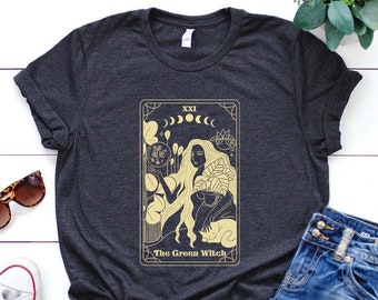 Garden Shirt, The Green Witch Shirt, Garden Gift, Gardening Gift, Garden Lover, Garden Lover Gift, Gardening Lover, Gardener Gift Idea