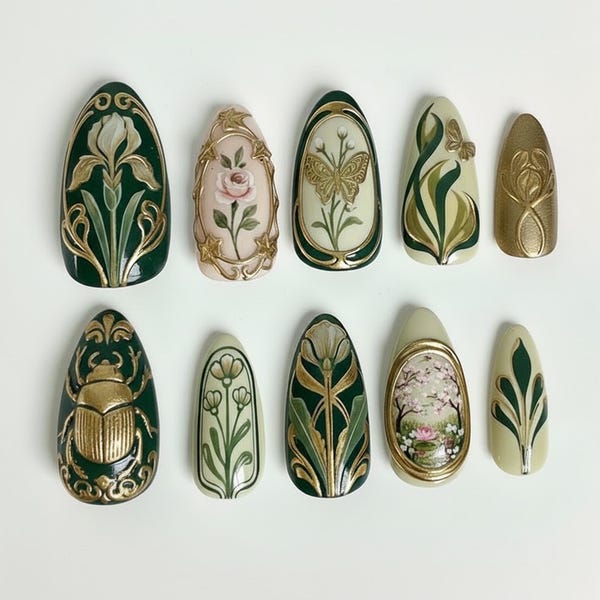 Uñas postizas Art Nouveau color esmeralda hechas a mano | Diseño de escarabajo y mariposa dorados | Set Dark Academia Almond