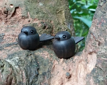 Wooden black bird,bird figurine,wooden bird figurines,small bird,bird sculpture,black birds,miniature wooden bird,Gift for bird lovers,Raven